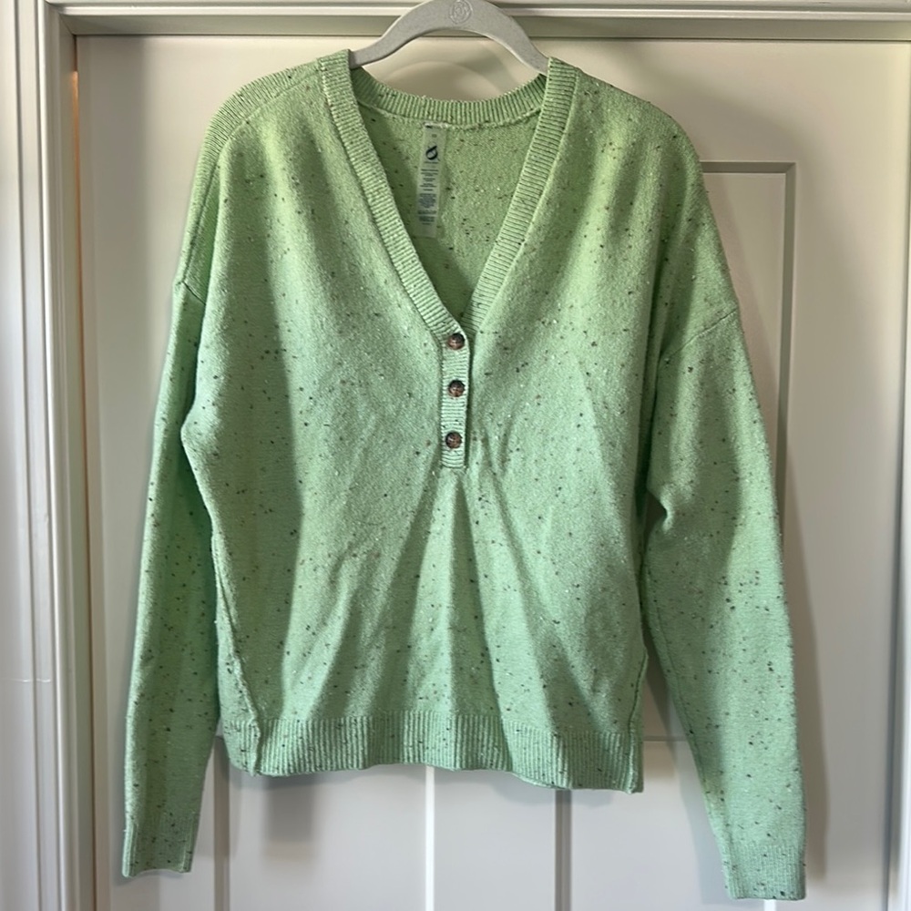 EUC Lou & Grey Mint Green Button-Up Women's Sweater